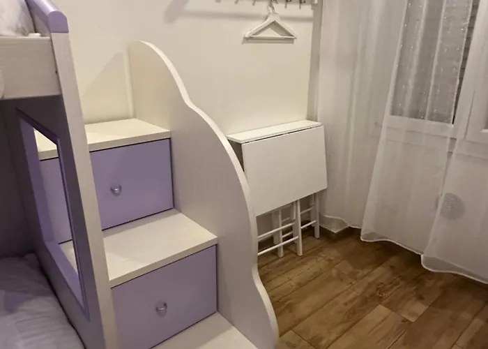 Bunk Bed - 4 Penzion Milán